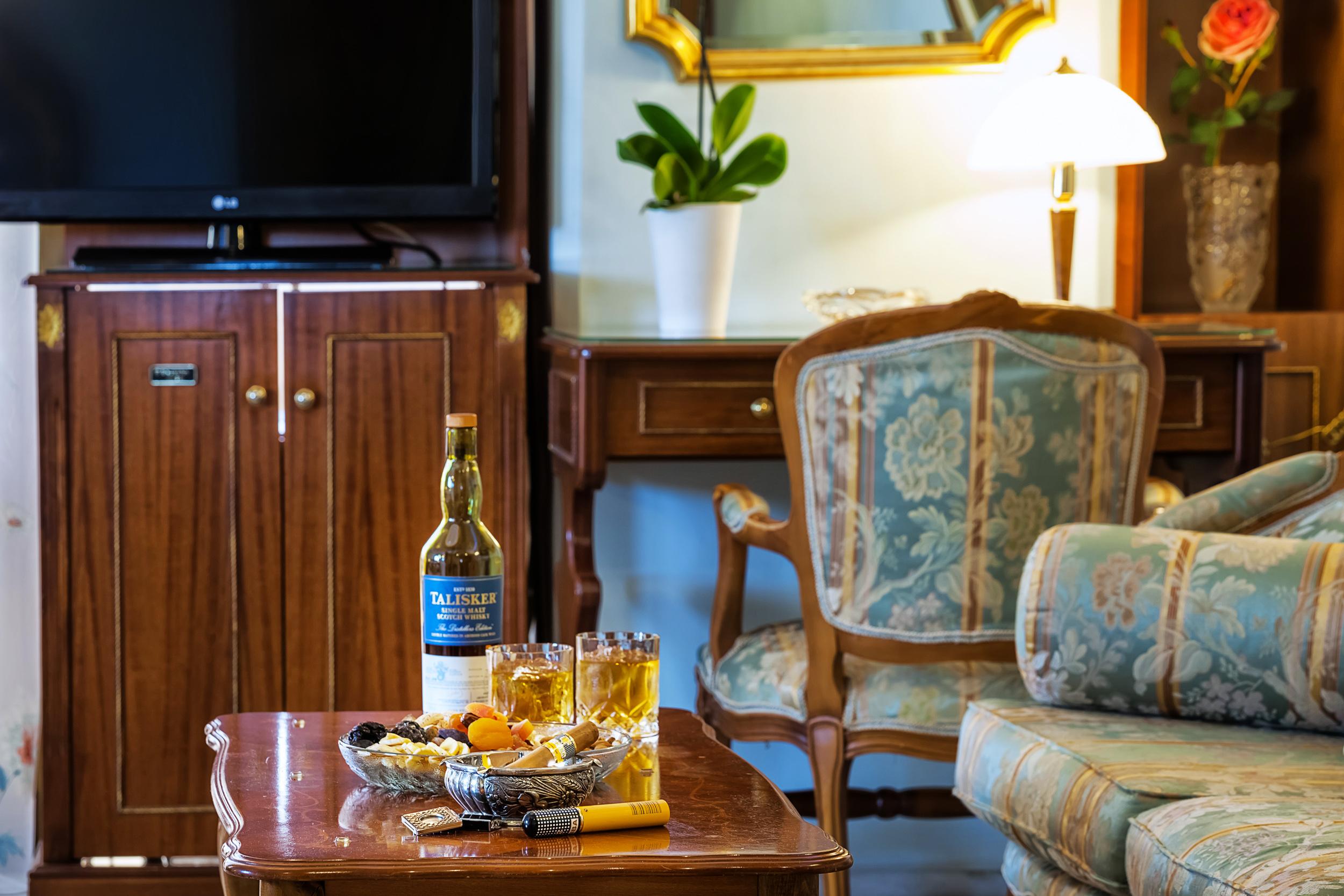 Imperial Palace Classical Hotel