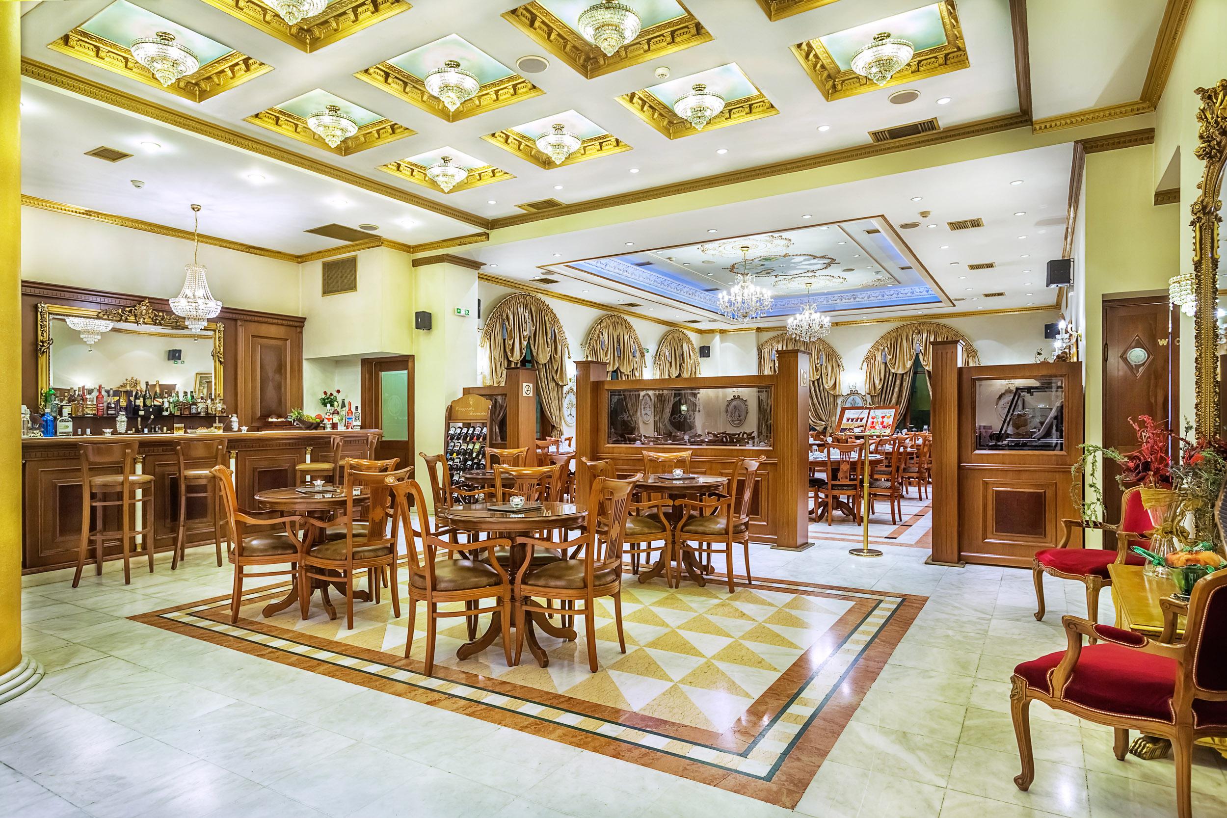 Imperial Palace Classical Hotel 4*