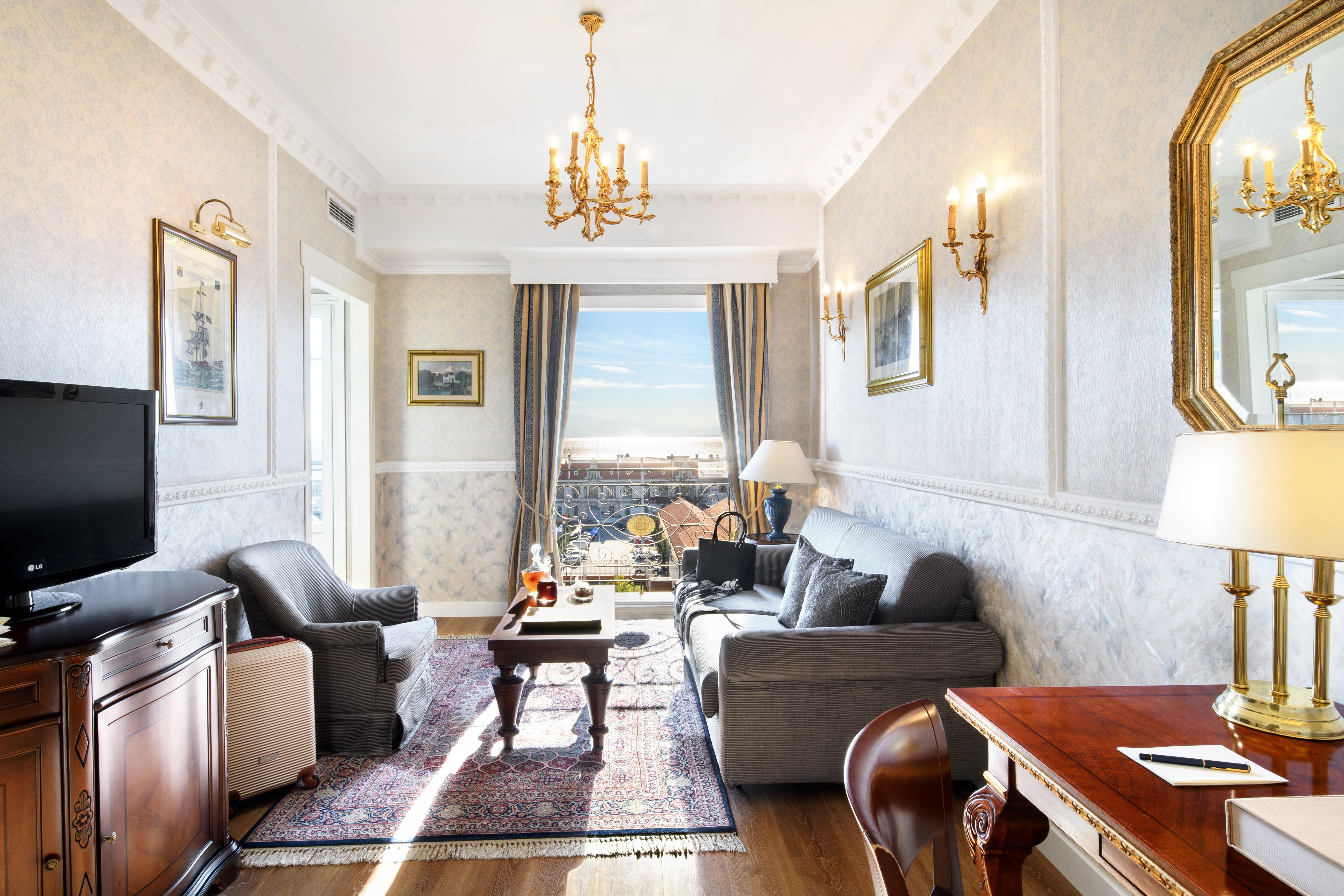 Hotel Mediterranean Palace 5*