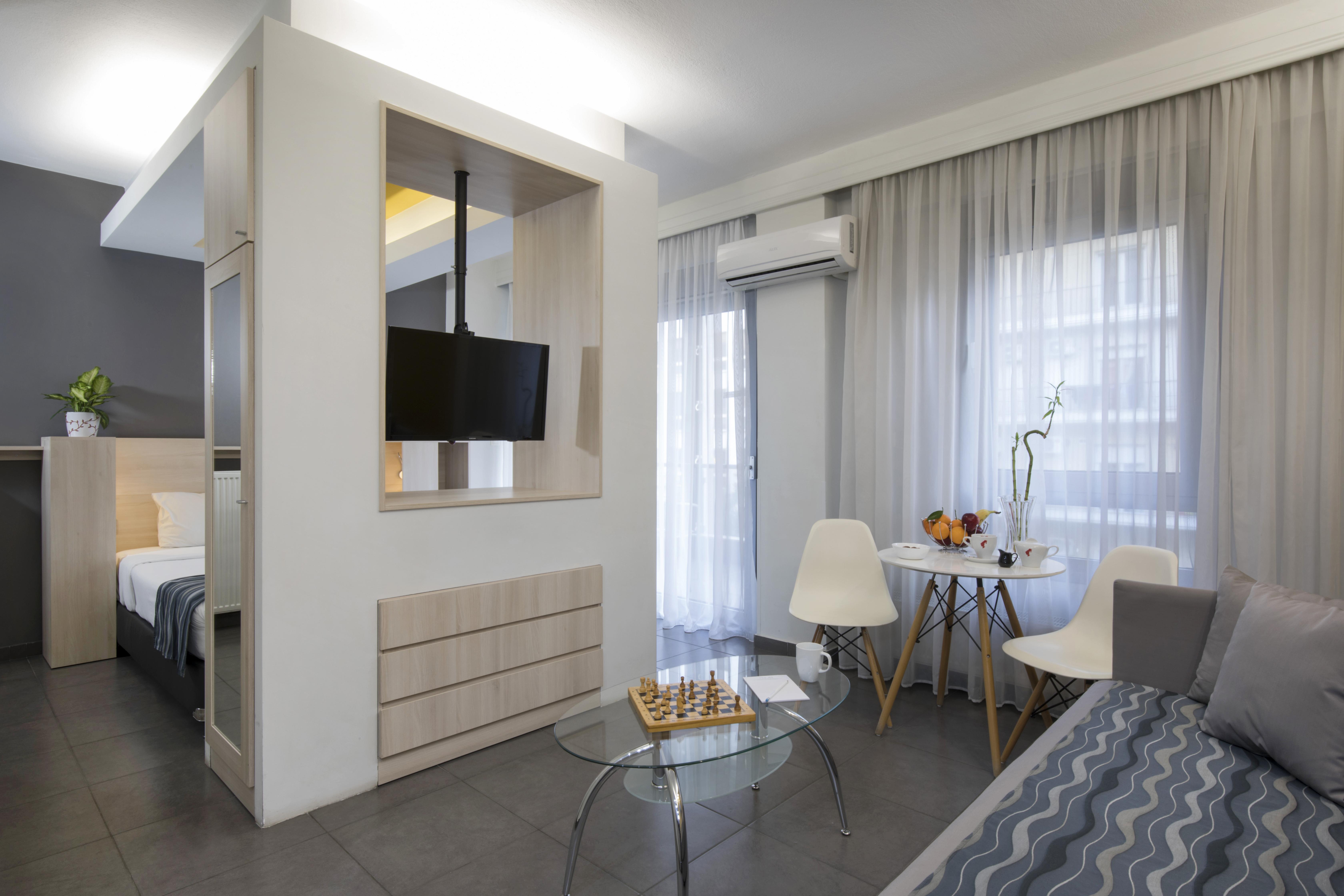 Apartment Polis *