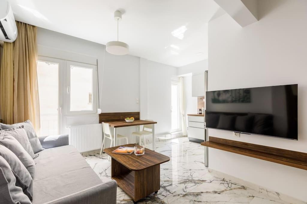 Thess1home Delfon Thessaloniki