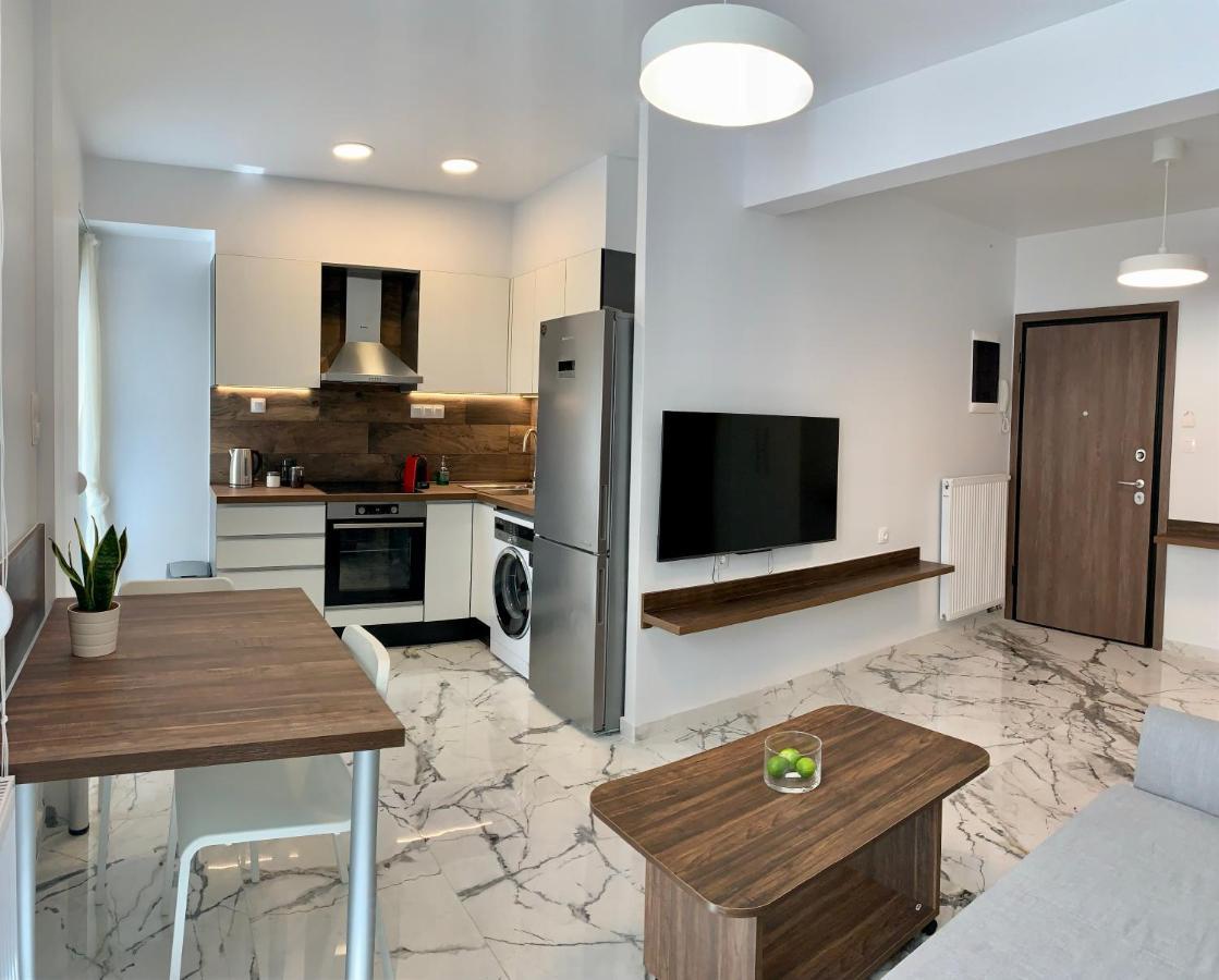 Căn hộ Thess1home Delfon *