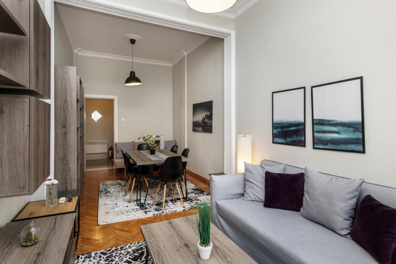 Căn hộ C.4 Red Rose #colony_central_apartment
