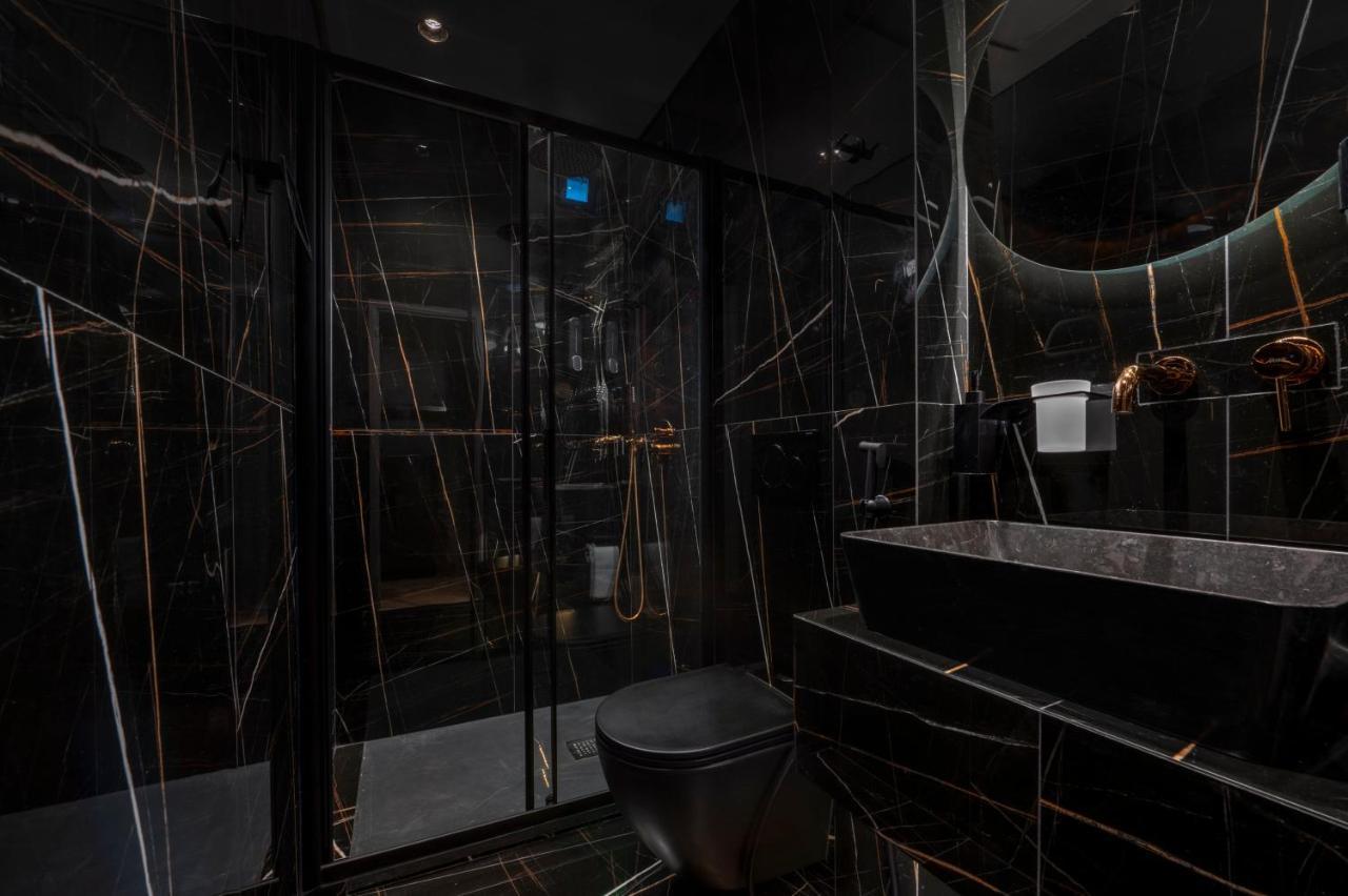 Omega Apartment