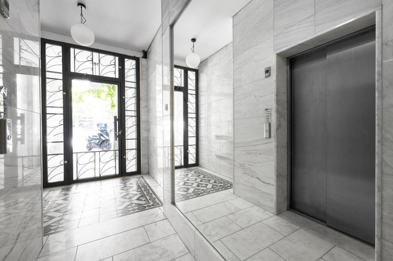 Breez Apartments, The Luxury Apartment