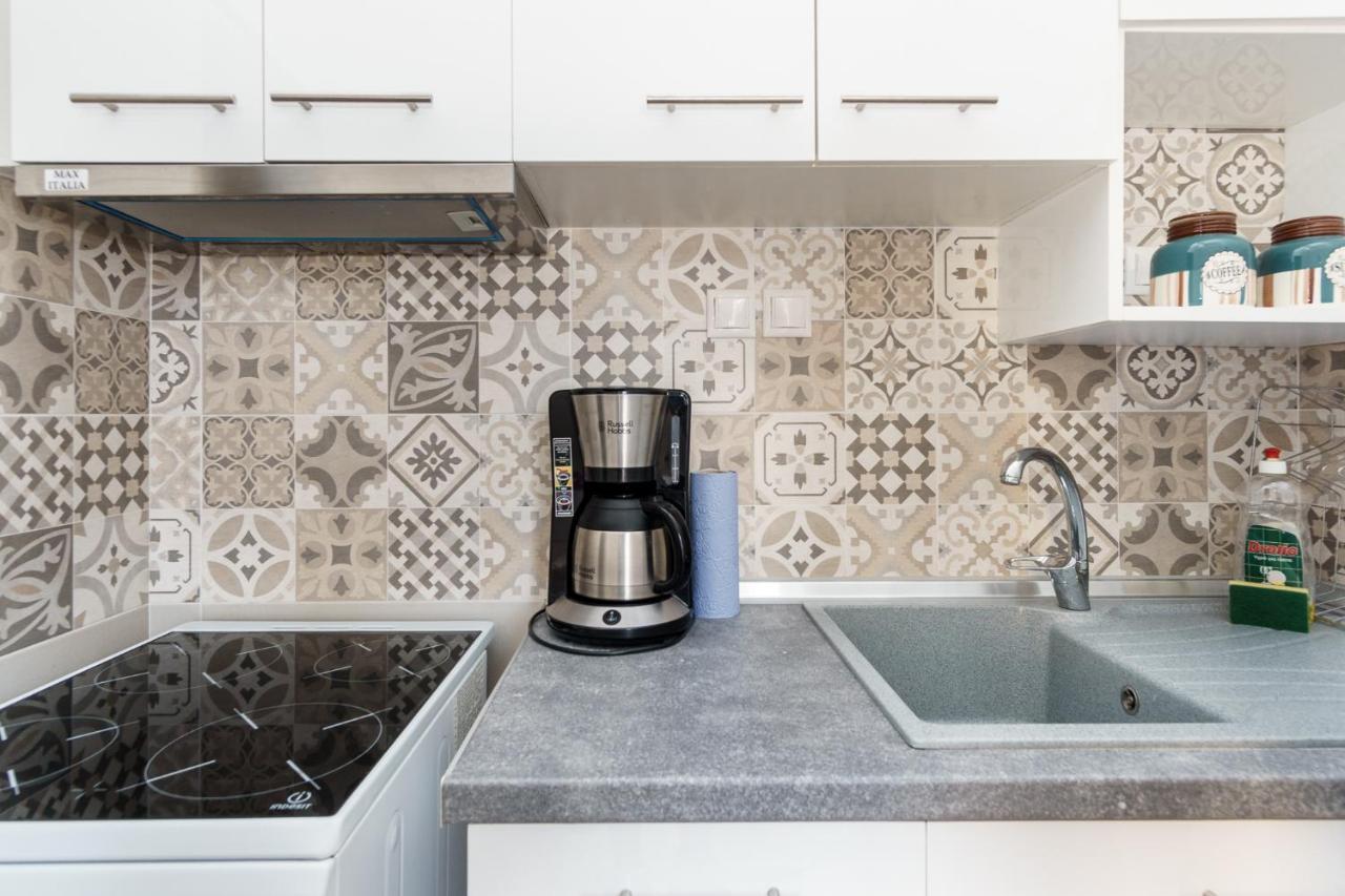 Apartment C.4 Red Rose #colony_central_apartment *