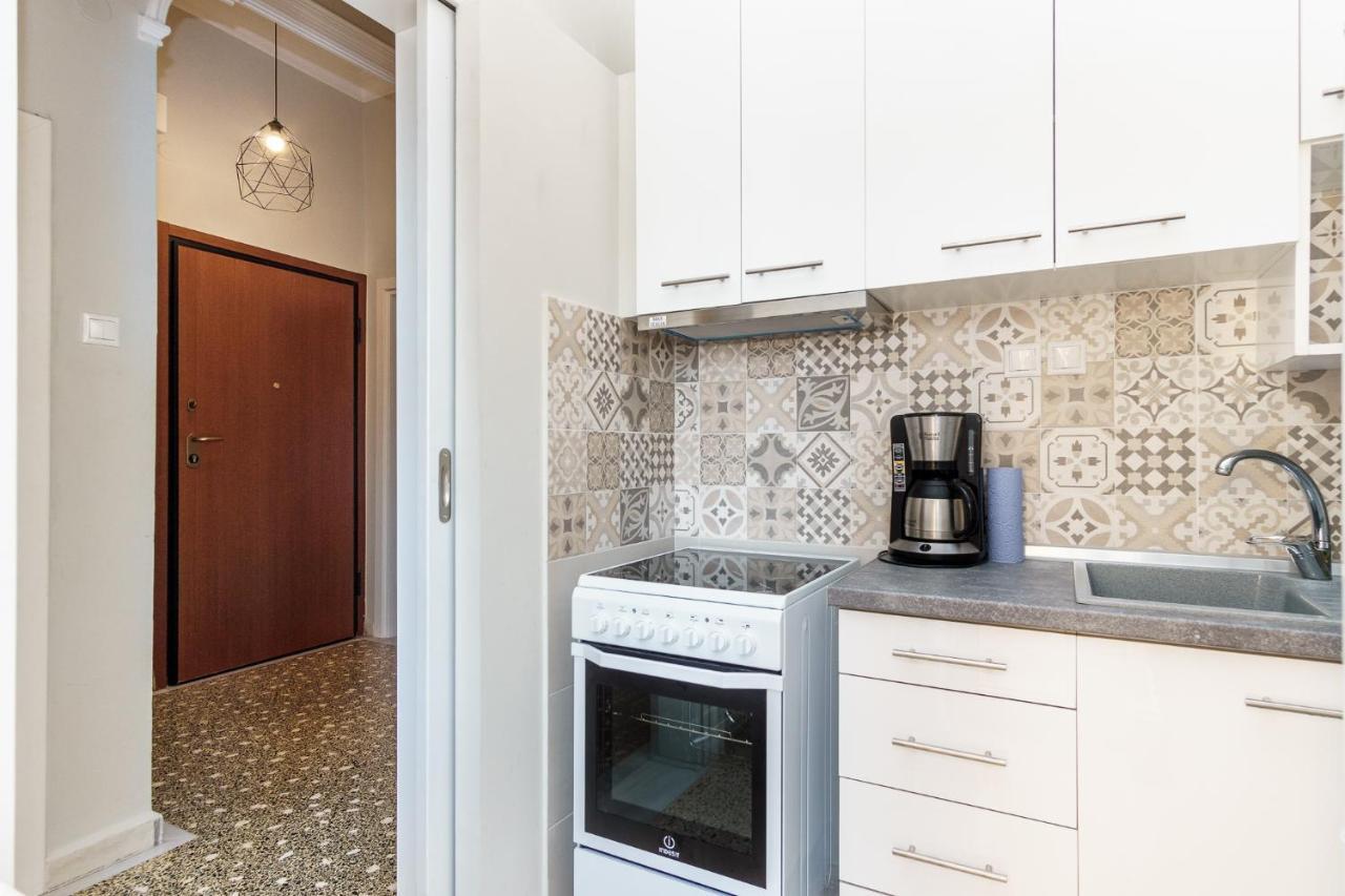 C.4 Red Rose #colony_central_apartment