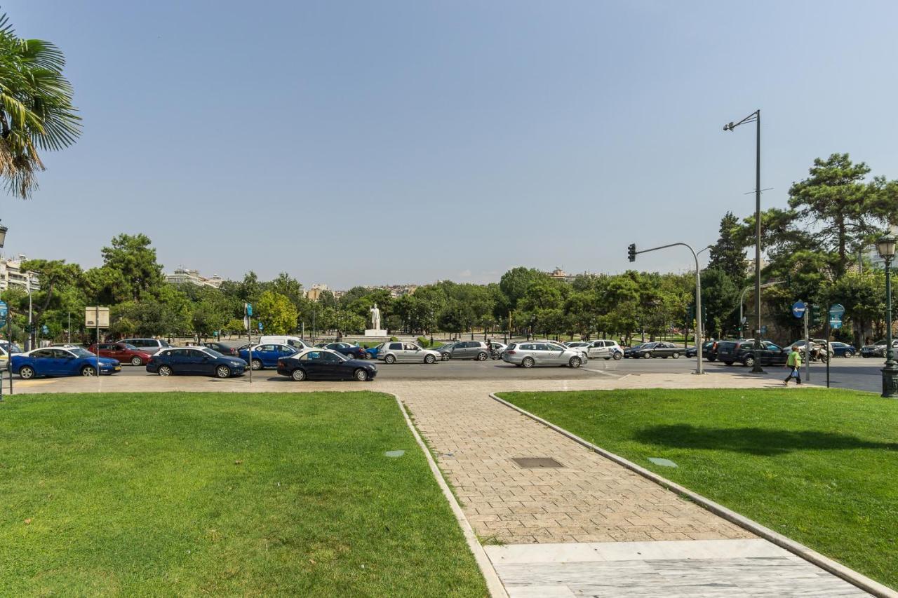 C.4 Red Rose #colony_central_apartment * Thessaloniki