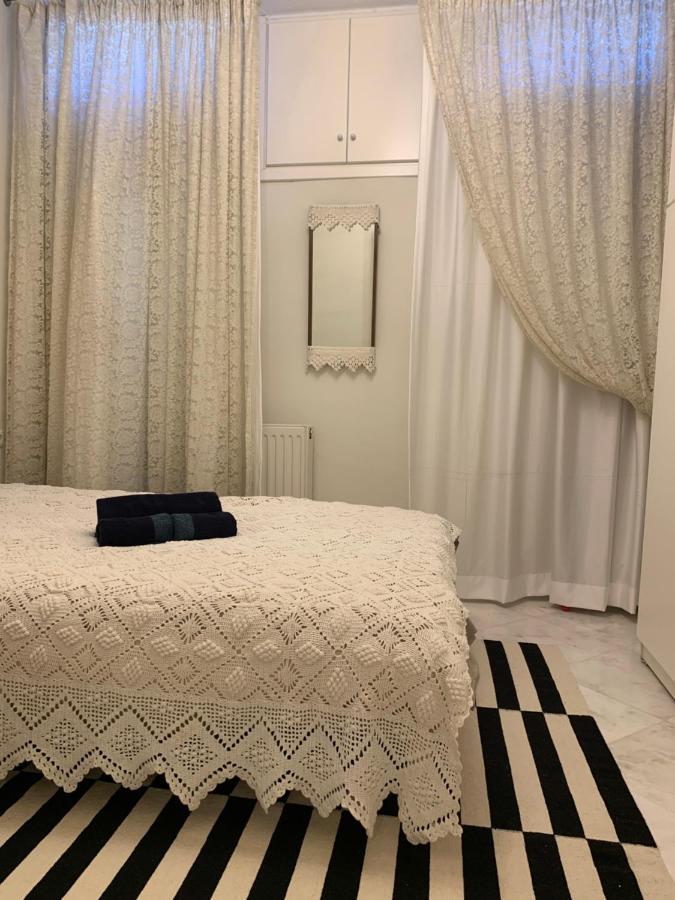 Gemuetliches In Ano Poli Apartment