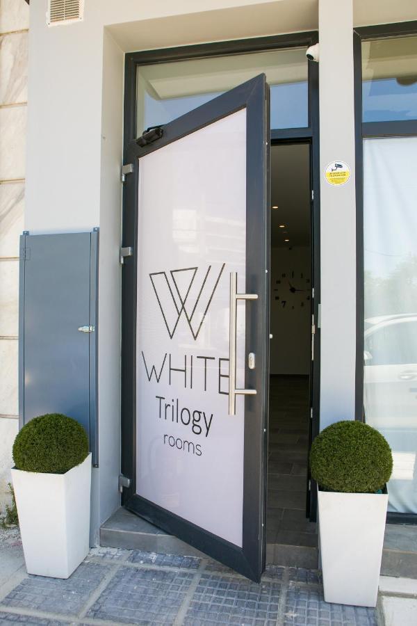White Trilogy Bed & Breakfast *