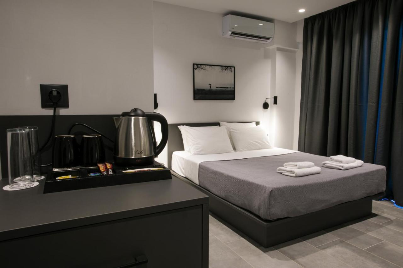 Bed & Breakfast White Trilogy *