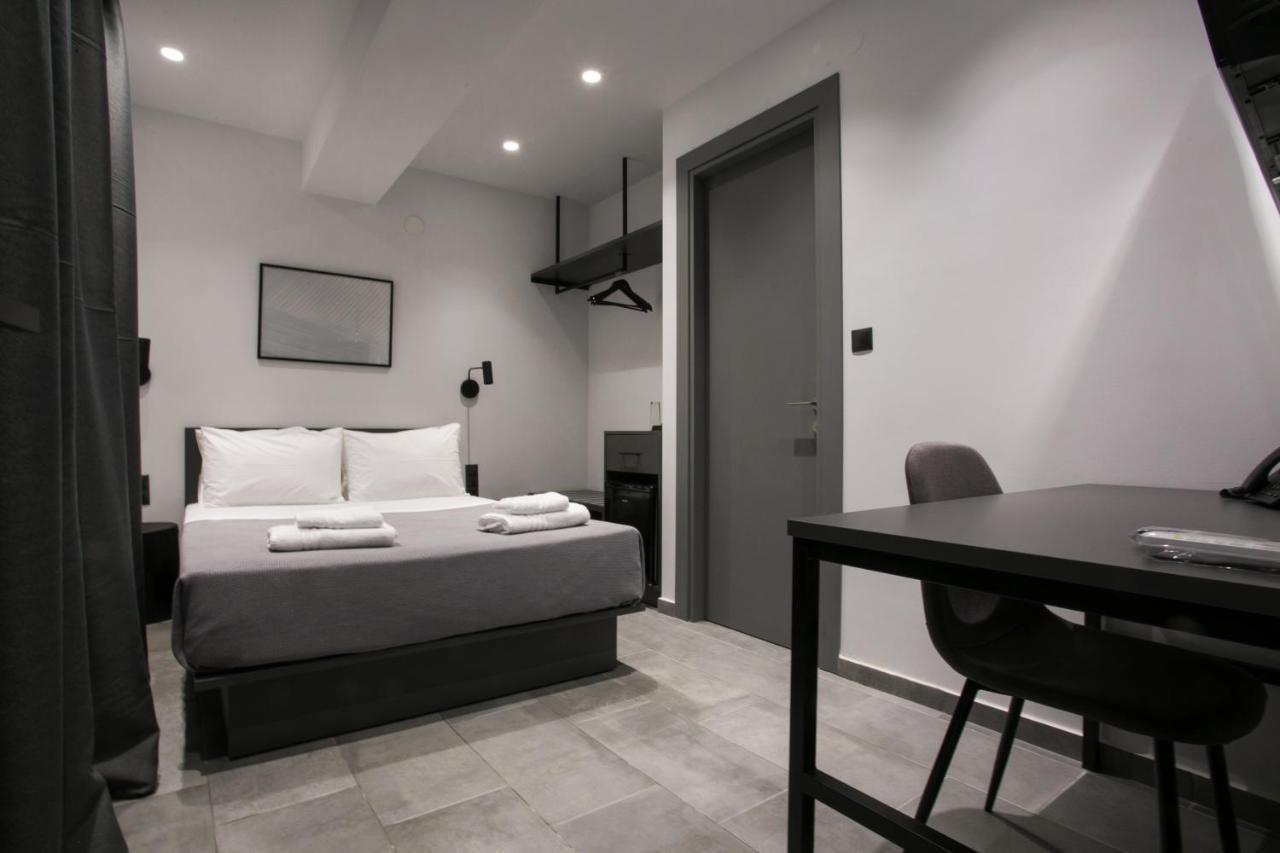 White Trilogy Bed & Breakfast Thessaloniki