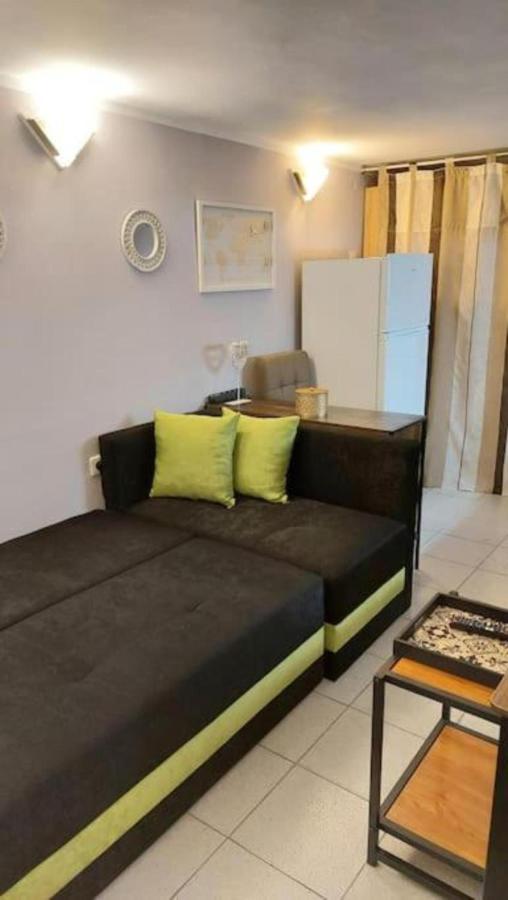 Liva Center Thessaloniki, Agias Sofias * Thessaloníki