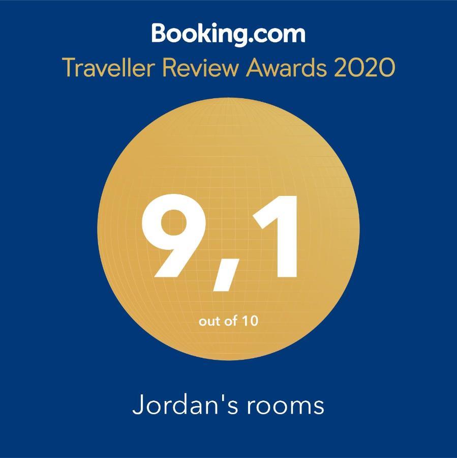 Jordans 3 Apartment