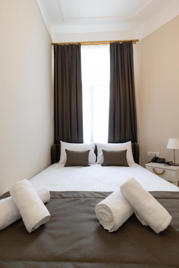 Hotel Modern Revival Luxury 4*