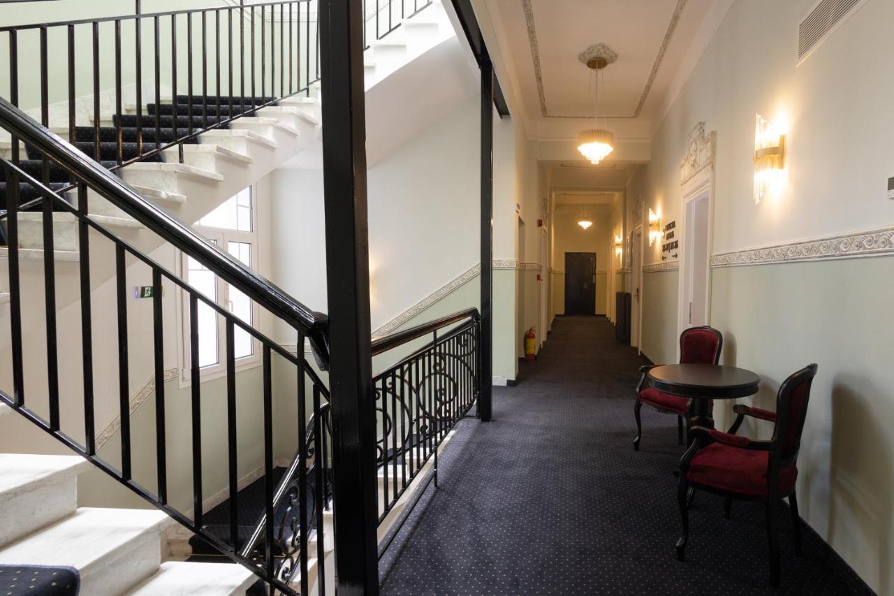Modern Revival Luxury Hotel 4*