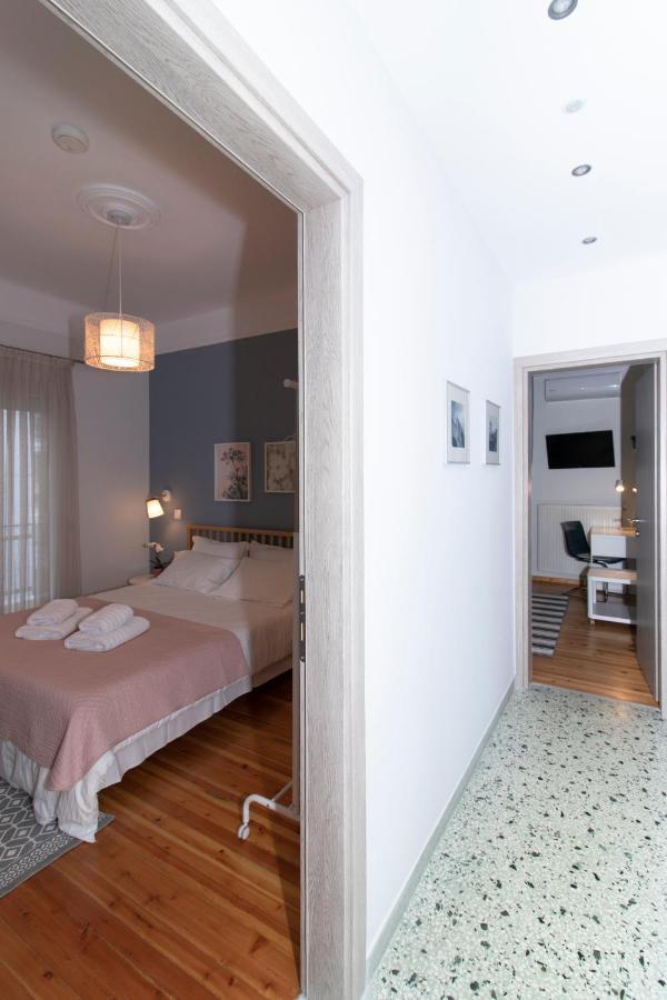 Large, Sunny, Modern Fully Renovated, Next To Agia Sofia Apartamento *