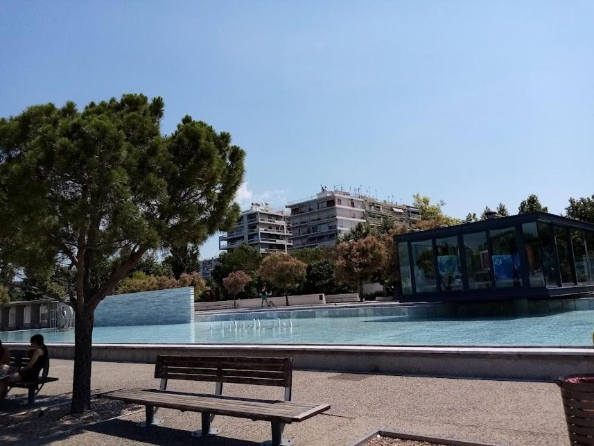 Here Thessaloniki! In The Near The Sea Daire Selanik