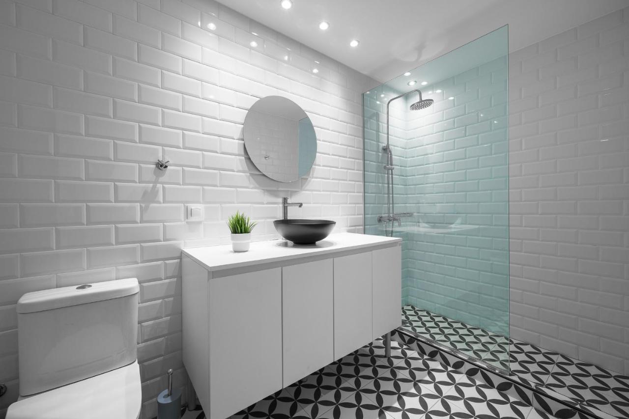 Nyma White Apartments, The Luxury *