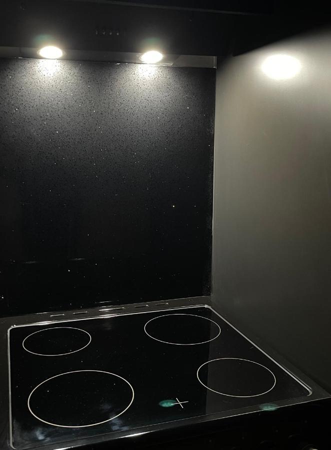 Luxury Furnished Apartment, Near The Center Gallery 55 Daire Selanik