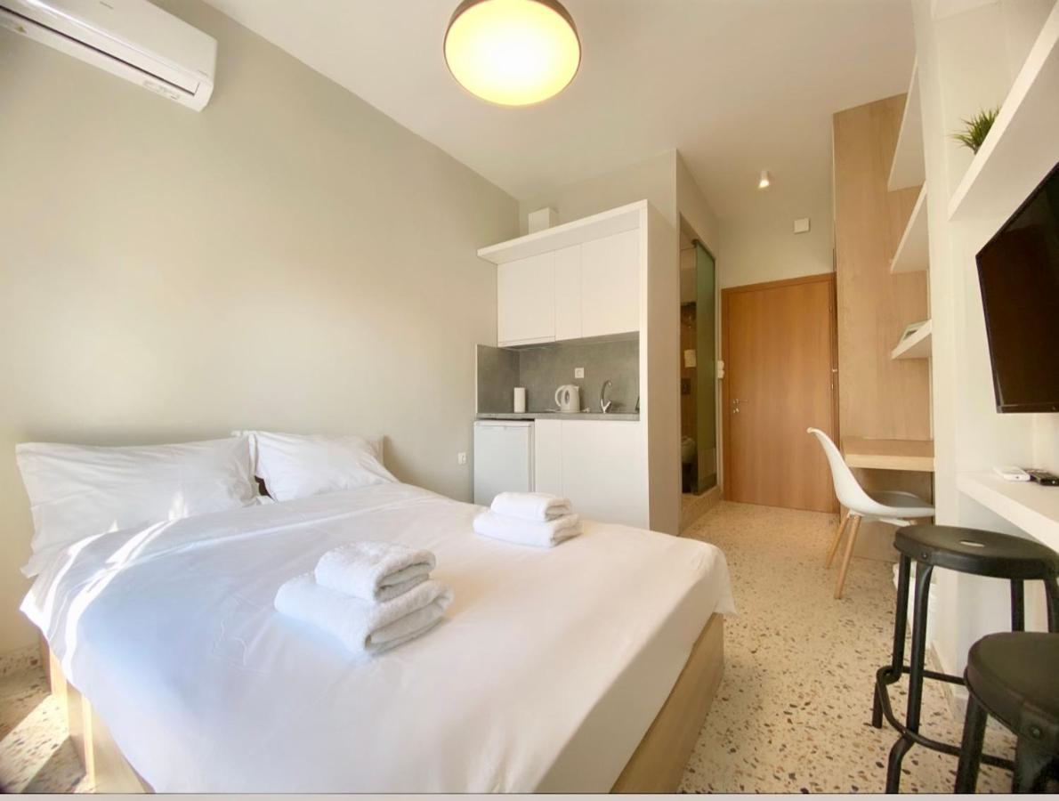Mosaic 23 - Studios, Vesta Philoxenia Apartment *
