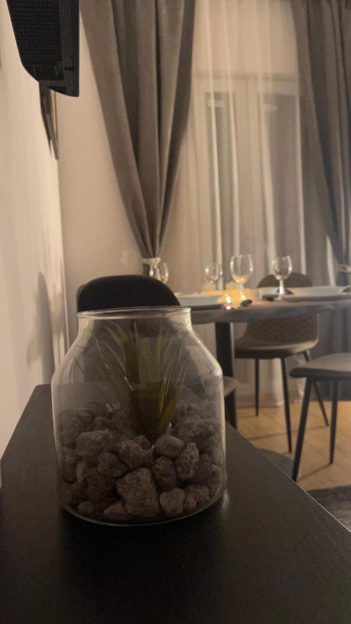 Daire Luxury Furnished Apartment, Near The Center Gallery 55 *
