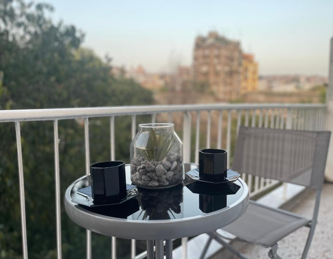 Luxury Furnished Apartment, Near The Center Gallery 55 * Selanik