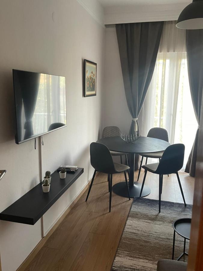 Luxury Furnished Apartment, Near The Center Gallery 55