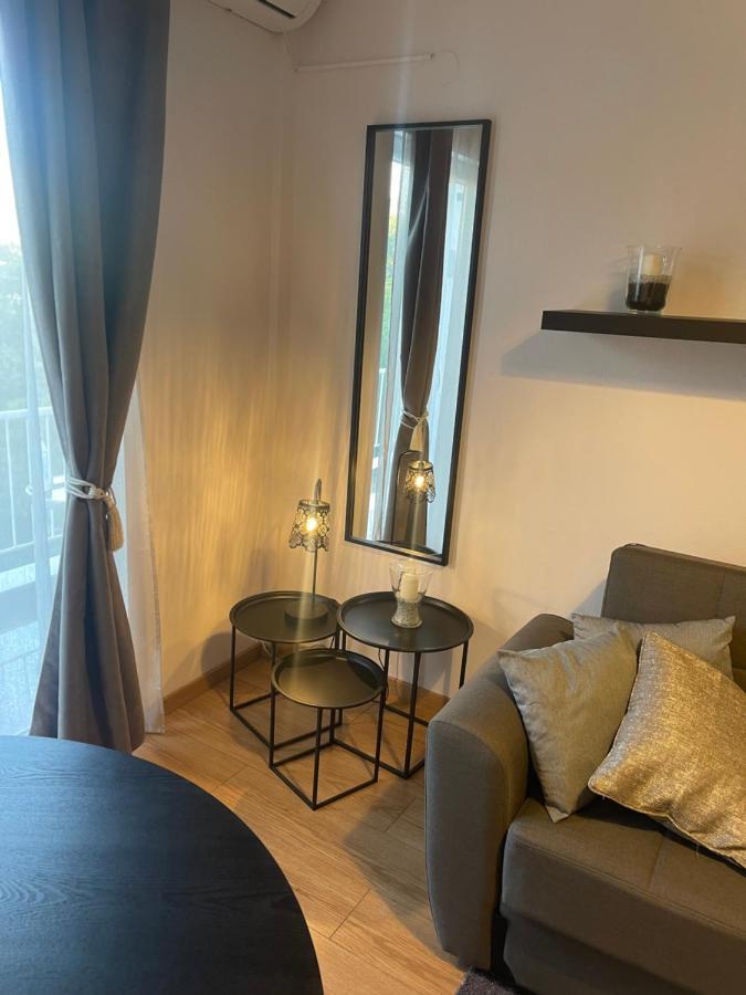 Luxury Furnished Apartment, Near The Center Gallery 55