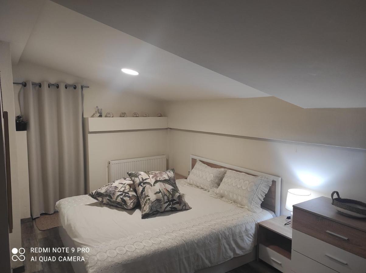 σοφίτα καλλύνω Apartment