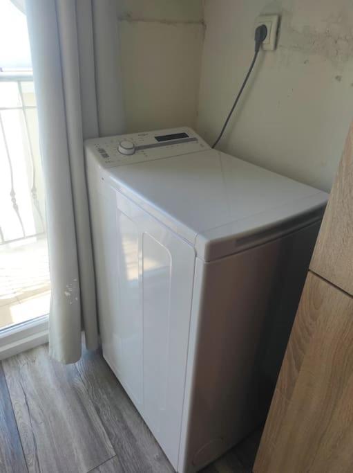 Apartment σοφίτα καλλύνω *