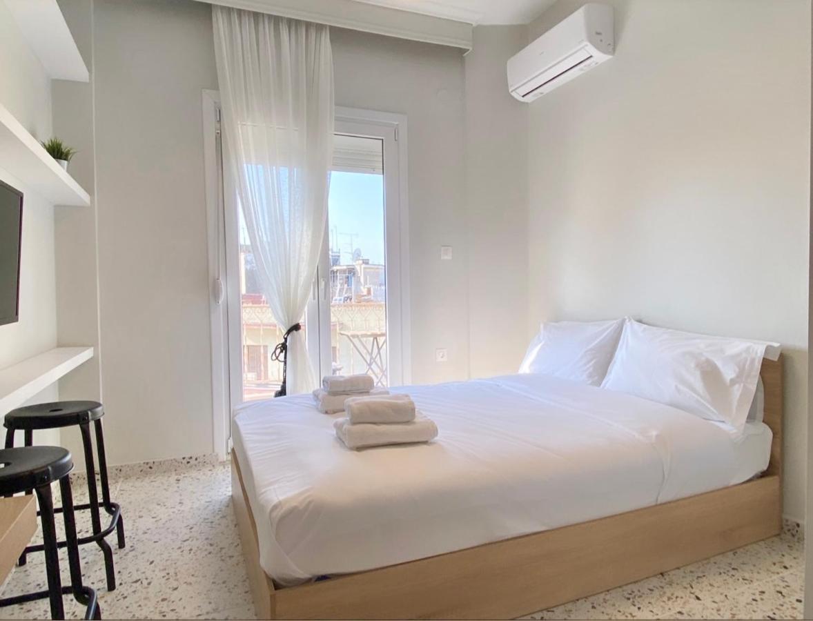 Mosaic 23 - Studios, Vesta Philoxenia Apartment *