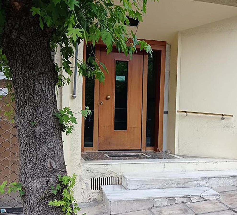 Nona's Apartment *
