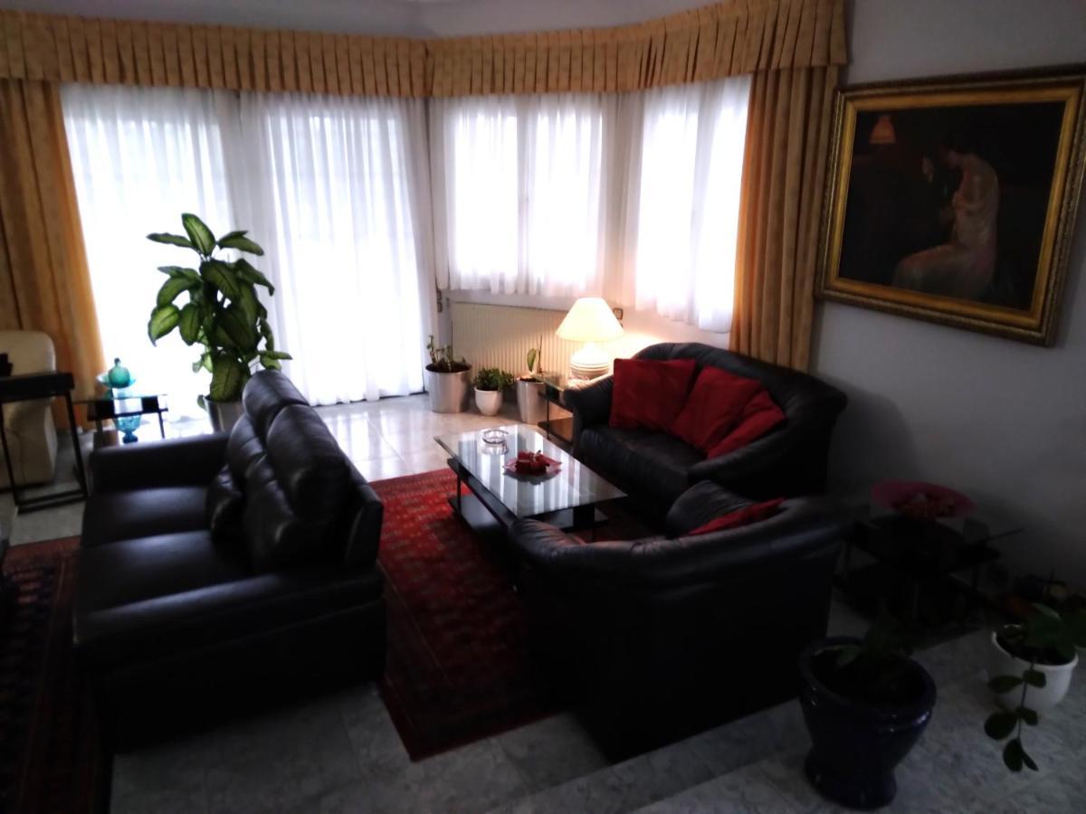 In Panorama, Thessaloniki, With A Swimming Pool. Host: Mr. George Biệt thự *