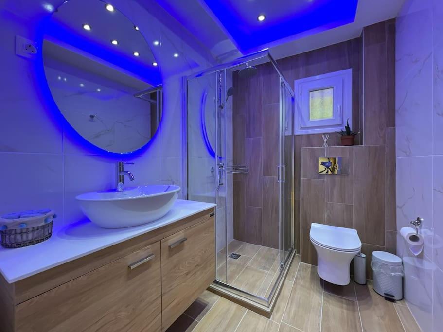 Purple Studio Apartment Thessaloniki