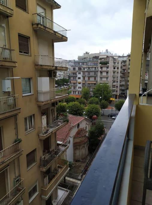 Apartment Cozy Studio, 1min From Kamara