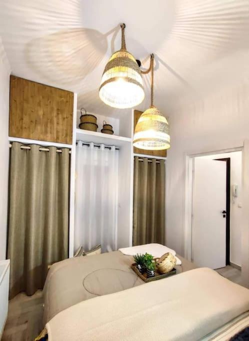 Old Town Luxe W 100mbps Apartment