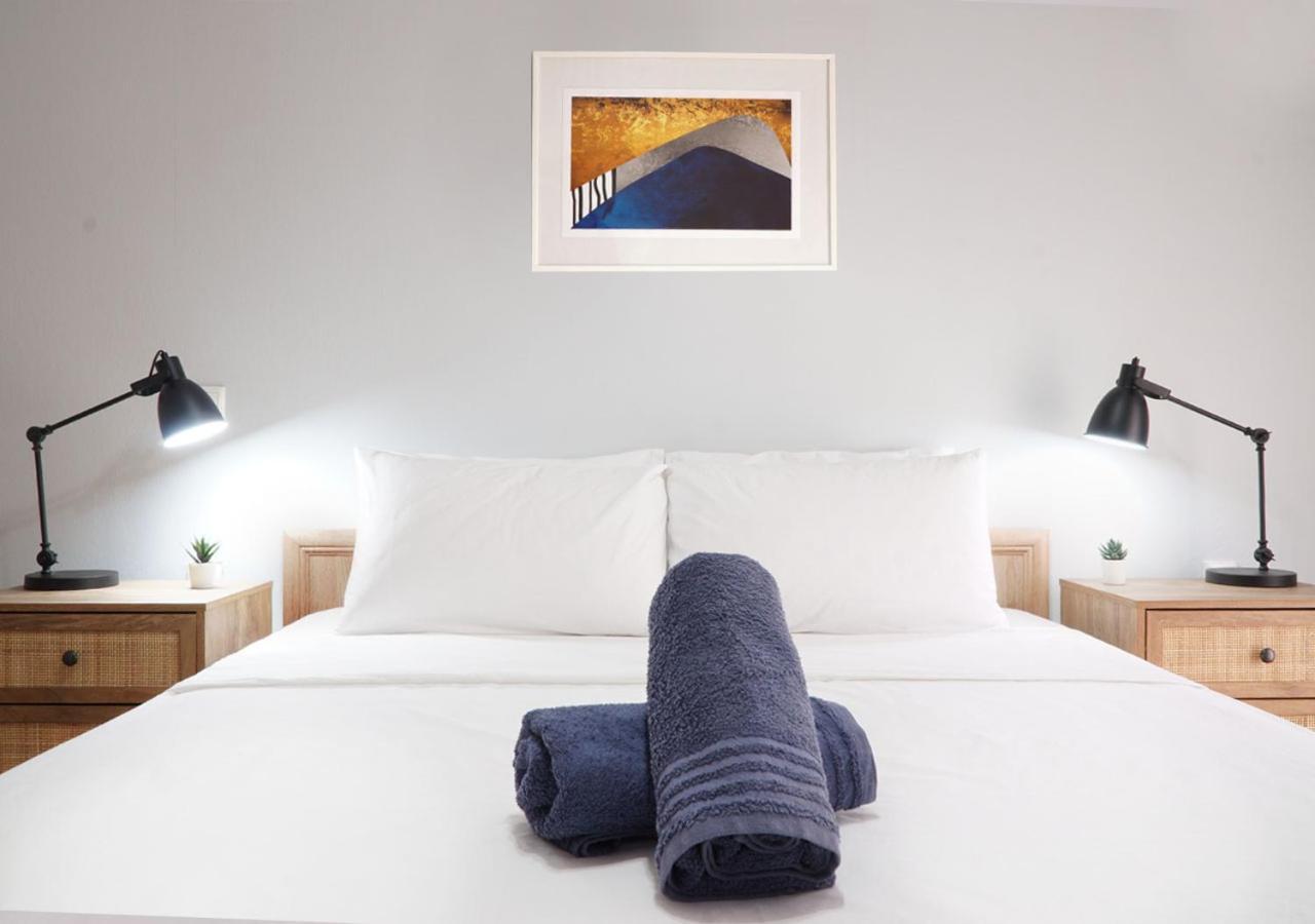 Houseloft White Tower Icon Apartment *
