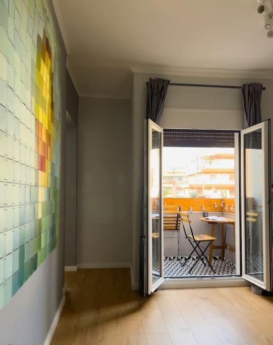 Apartment Homevision - Stylish & Serene - Center