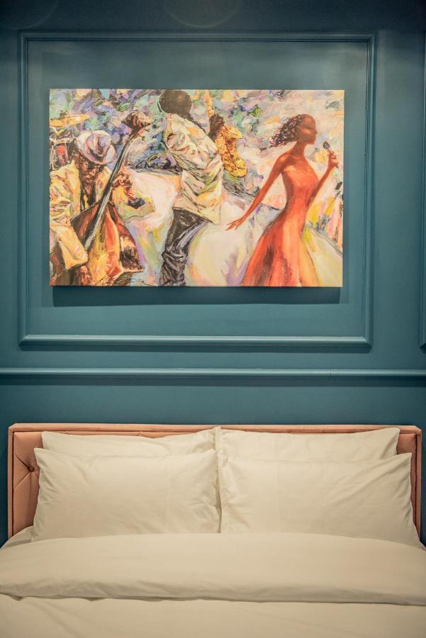 Apartment Artemis Midas Project *