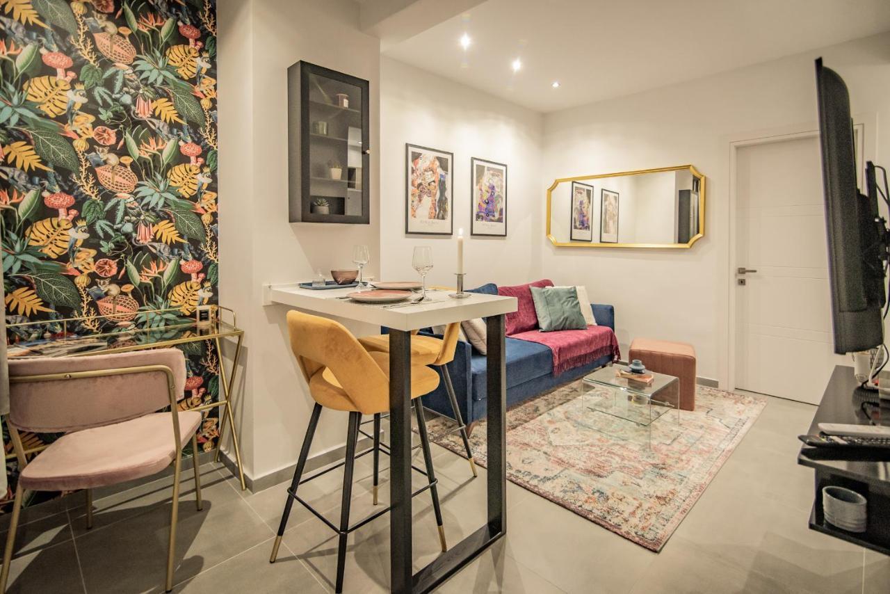 Apartment Artemis Midas Project *