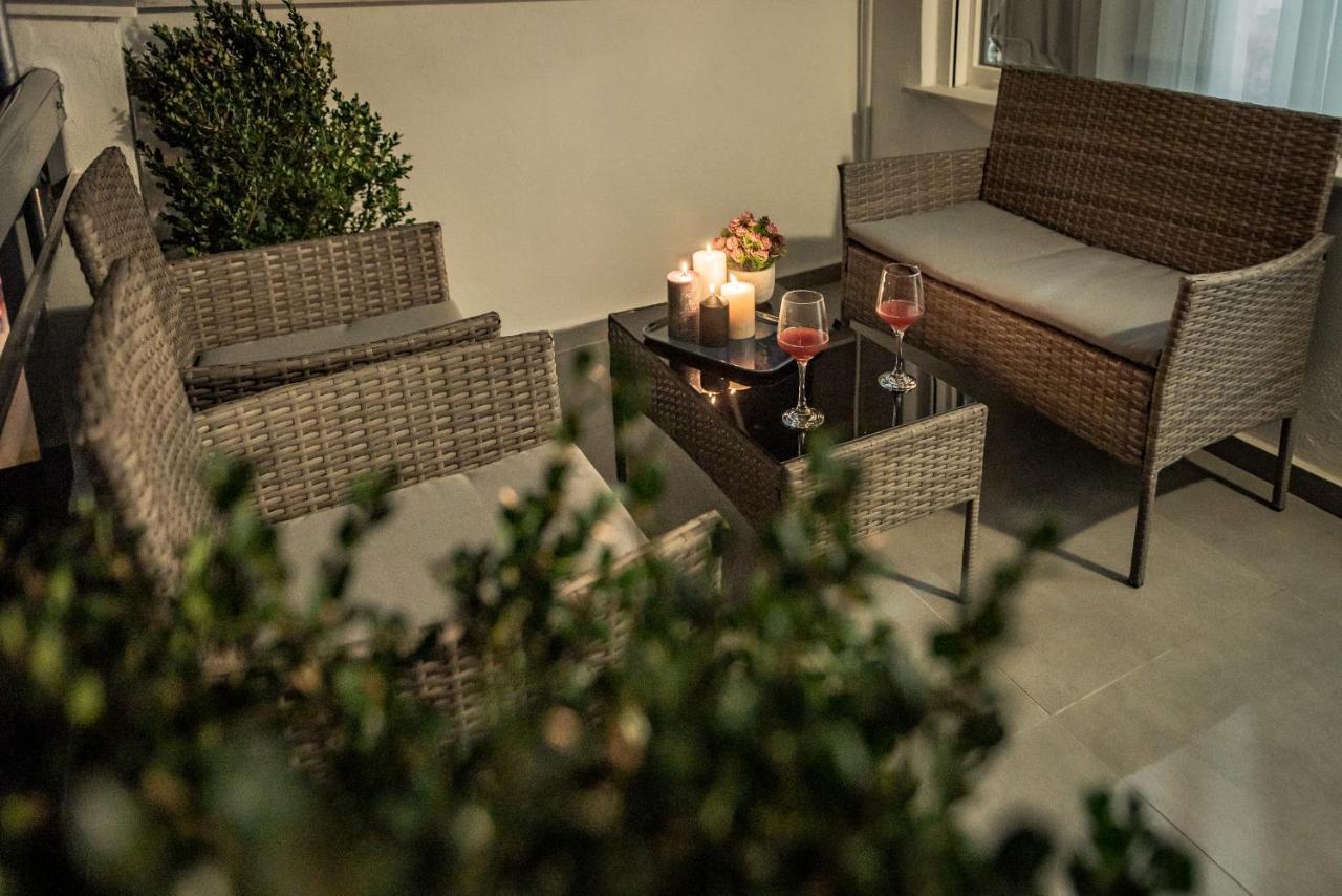 Apartment Artemis Midas Project *