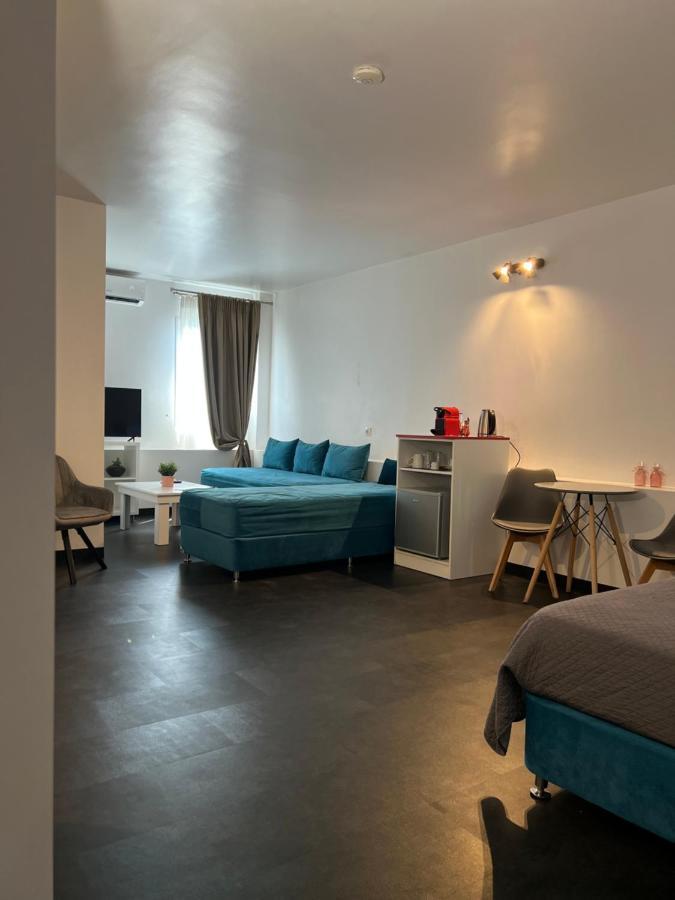 Luxor Premium Aparthotel 3*