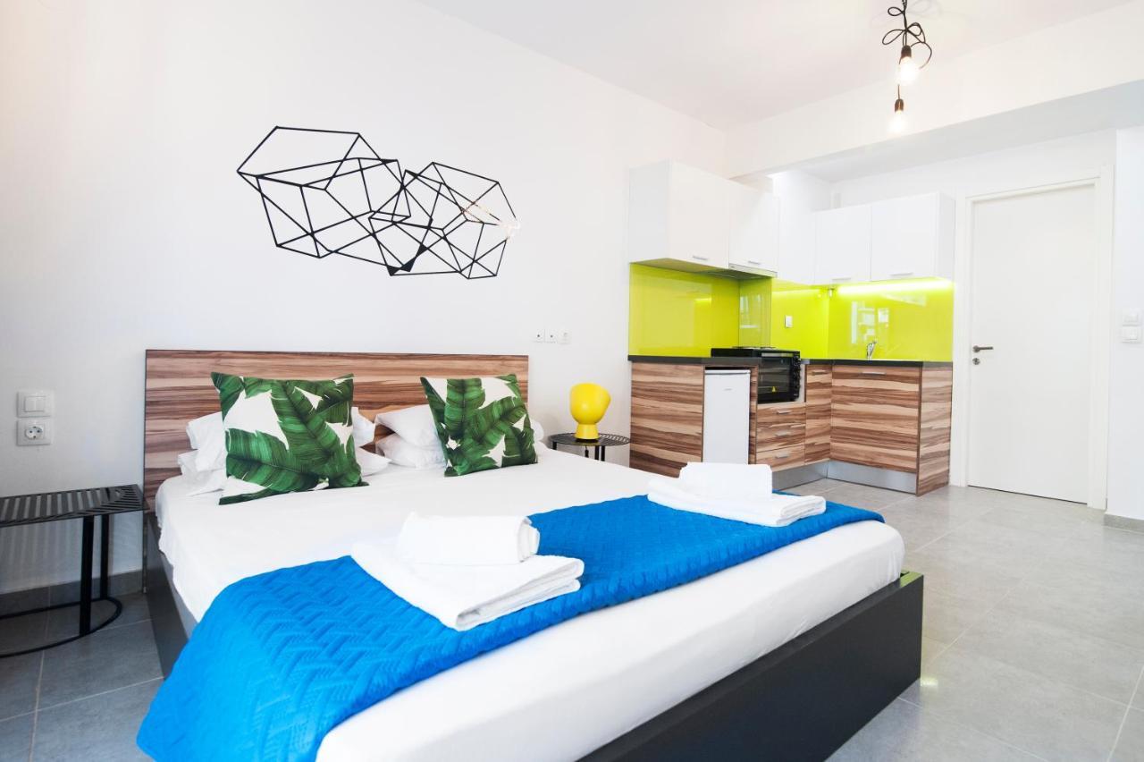 Mazi Venizelou Apartment *