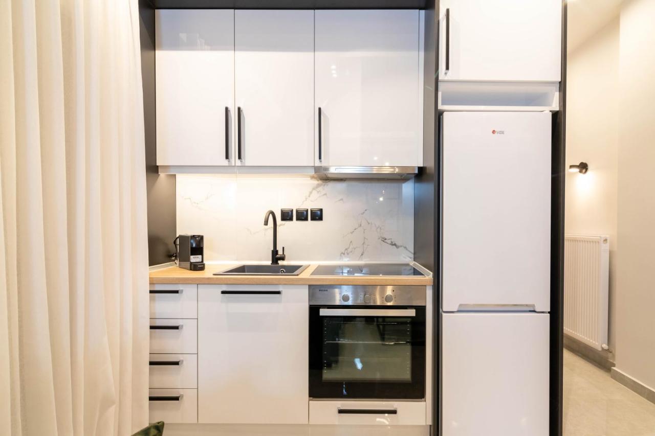 F & B Collection - 2 Bedroom Apartment *