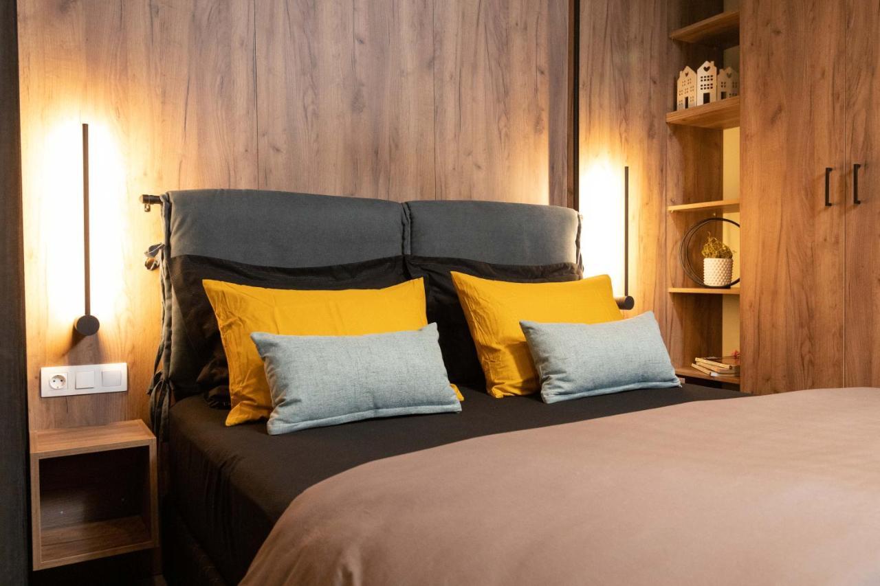 F & B Collection - Minilux For 3 Appartement