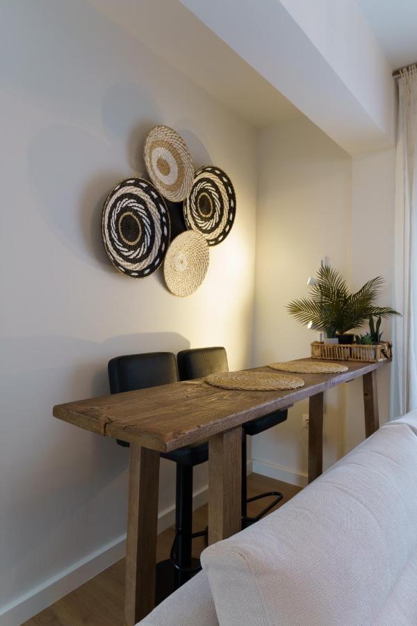 Apartment Graffitisuites#cactus *
