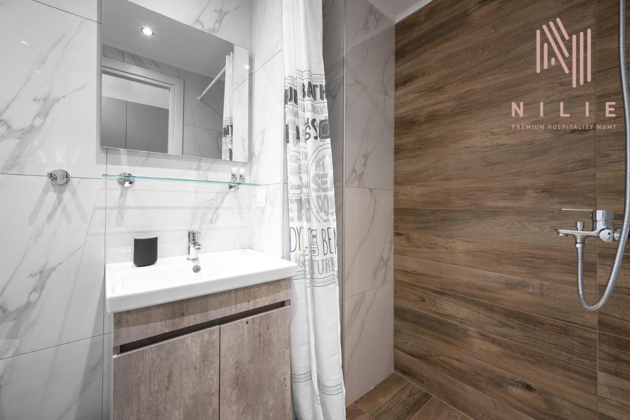 Avenue, Nilie Hospitality Mgmt Apartment *