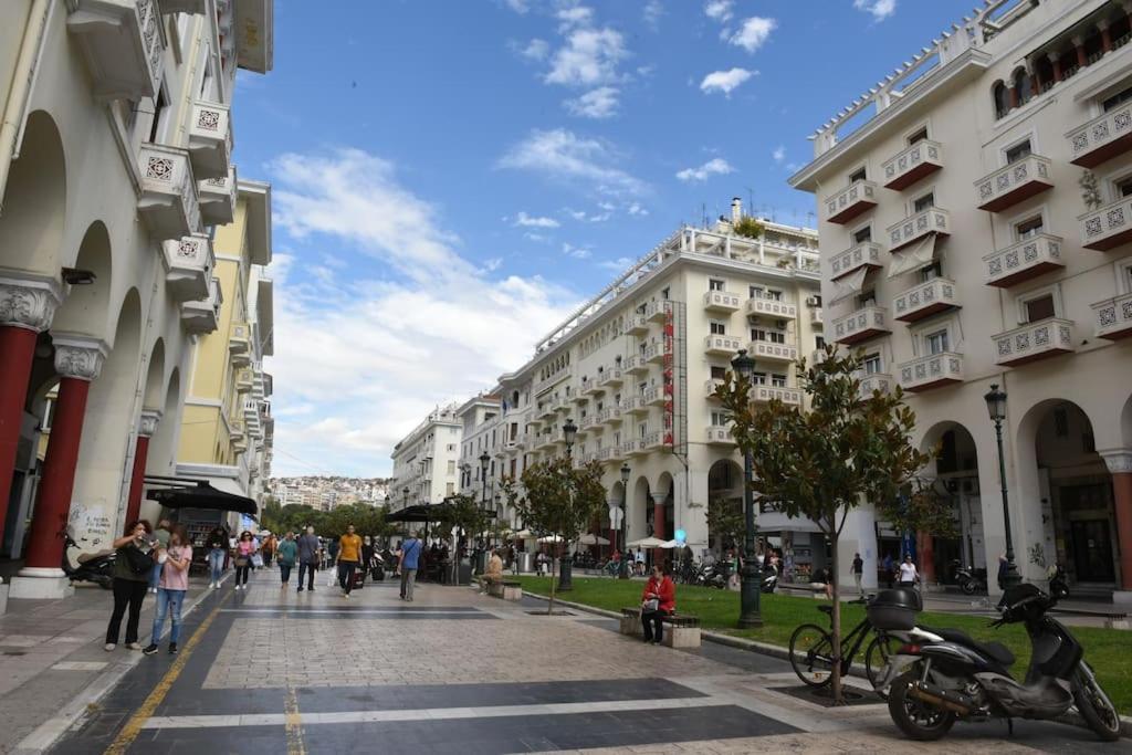 λουξ διαμερισμα στο κεντρο τησ αριστοτελουσ. Thessaloniki