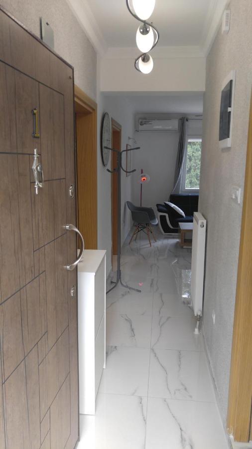 New!90sqm10minairport2bedrooms Apartment Thessaloniki